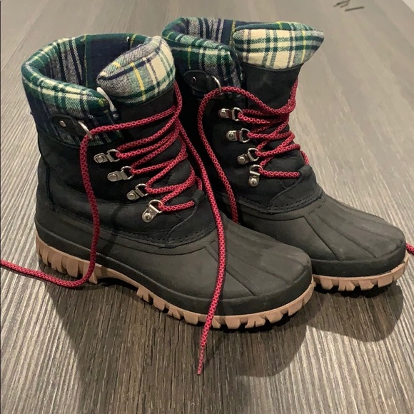 j crew waterproof boots